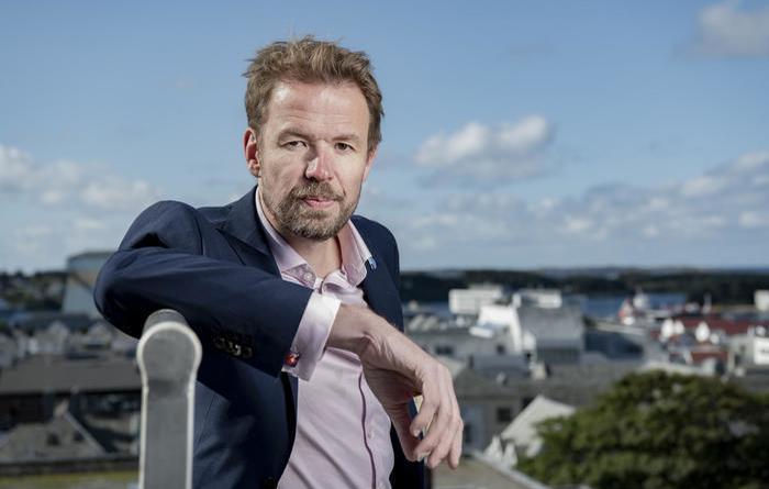 To søknader om å delta i konkurranse om flytende havvind i Utsira Nord