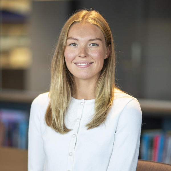 Vi ønsker Maren velkommen som advokatfullmektig!